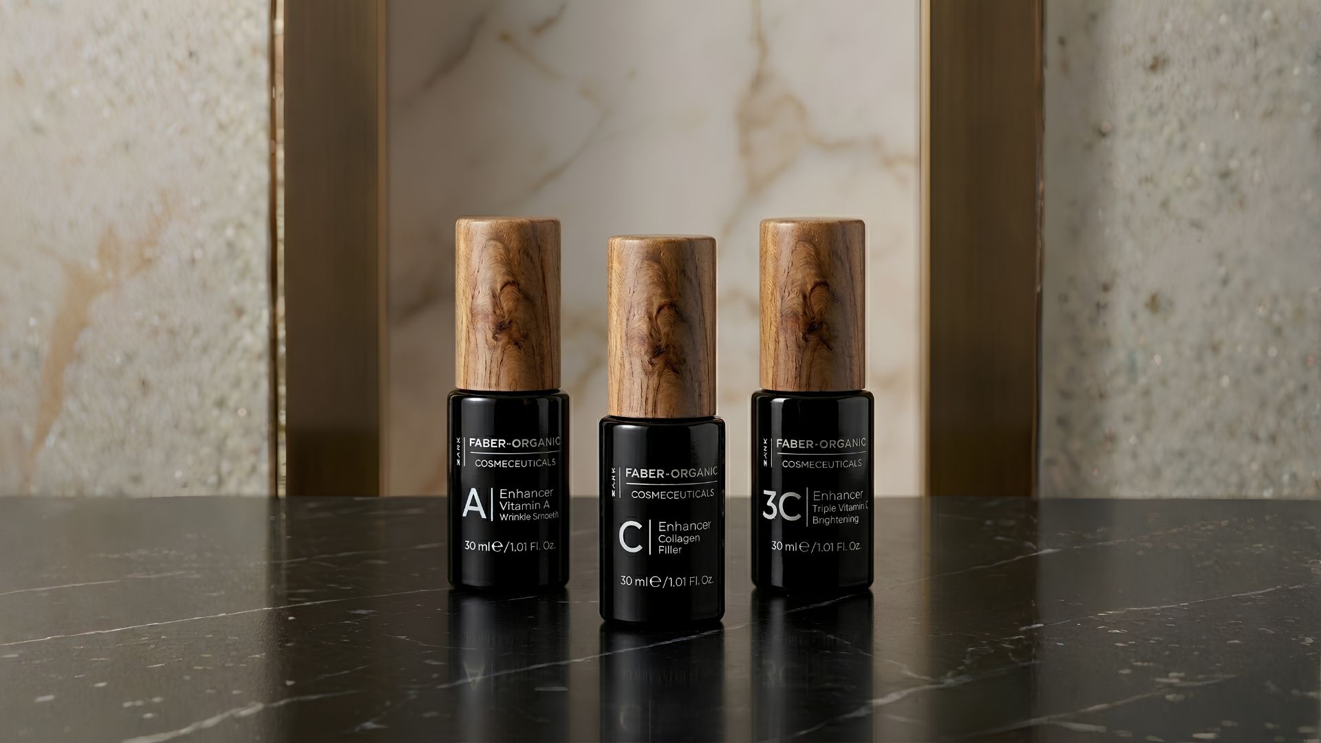Sieri Enhancer Faber-Organic applicati sulla pelle, trattamento modulabile per luce, rinnovamento e struttura nella routine viso.