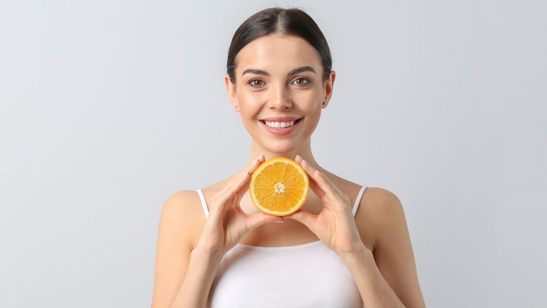 vitamina-c-pelle-sana-luminosa