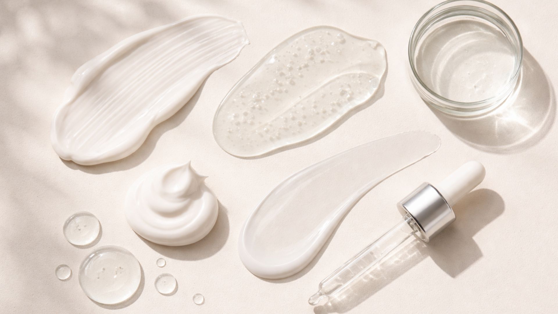 Attivi skincare e texture cosmetiche per costruire una routine viso consapevole